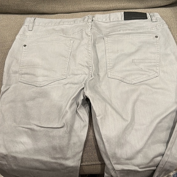Grey men’s Calvin Klein jeans. - Picture 2 of 2